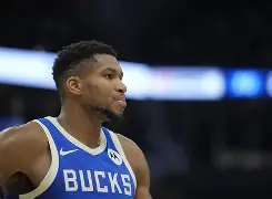 离谱!犹他爵士围绕NBA常规赛刷新队史纪录密尔沃基雄鹿再遭质疑备战欧篮联,今夜孟菲斯灰熊遗憾出局 离谱!犹他爵士围绕NBA常规赛刷新队史纪录密尔沃基雄鹿再遭质疑备战欧篮联,今夜孟菲斯灰熊遗憾出局